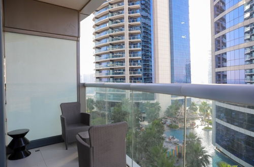Photo 16 - Fully Furnished 3 Bedroom in Paramount Prime Location Spacious Layout