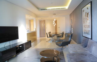 Foto 1 - Fully Furnished 3 Bedroom in Paramount Prime Location Spacious Layout