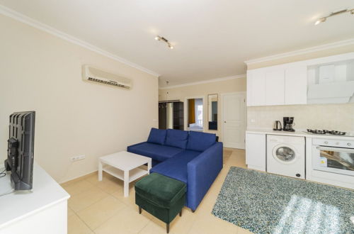 Photo 8 - Flat With Balcony and Shared Pool in Belek