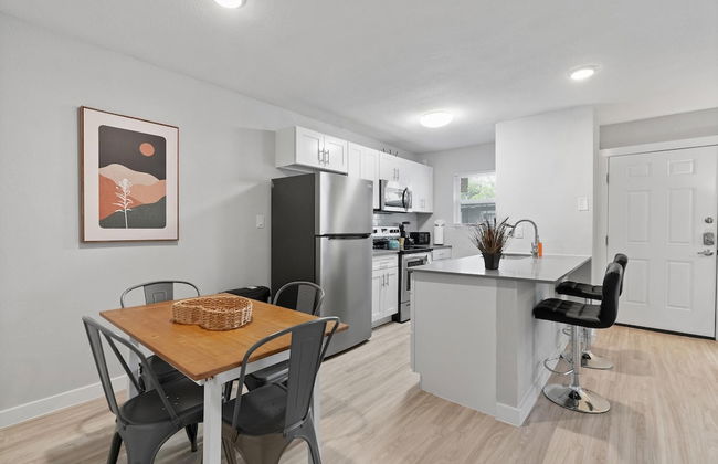 Modern 1BR Near UT Hyde Park Evonify - Foto 8