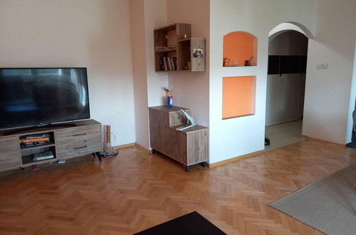 Photo 29 - Stunning Color 1-bed Apartment in Skopje