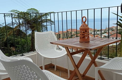 Foto 16 - Charming 3-bed Apartment With sea & Mountain View