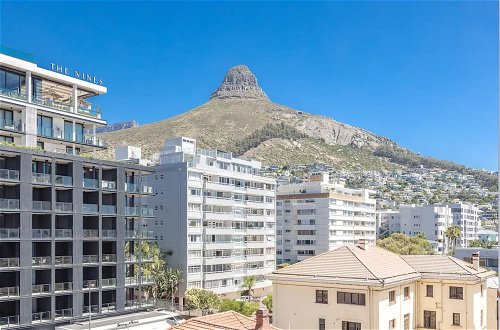 Photo 28 - Chic and Modern 1 Bedroom Apartment With Lions Head View