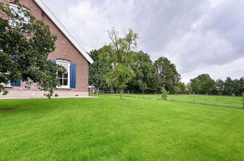 Photo 26 - Farmhouse in De Heurne Near the Forest