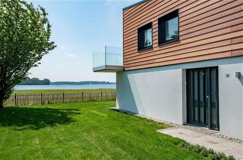 Photo 20 - Detached Villa With Views Over Lake Veere