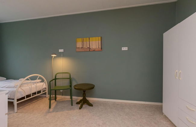 Cozy 4-person Stay at Rustenpolder - Foto 4