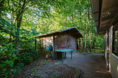 Photo 28 - Attractive Bungalow in Ouddorp With Garden