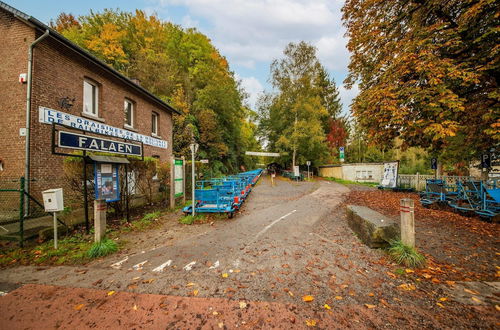 Photo 42 - Spacious Holiday Home in Falaen With Garden