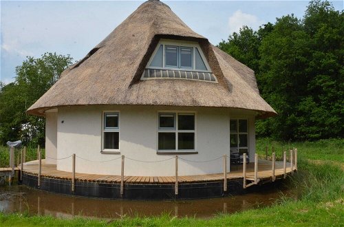 Foto 25 - Unique Holiday Home in Noordwolde With Garden