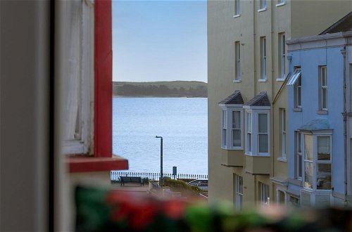Photo 9 - Caldey Bay Apartment - Lovely Sea Views