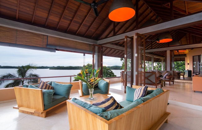Elevated Villa Overlooking Tranquil Koggala Lake - Foto 8