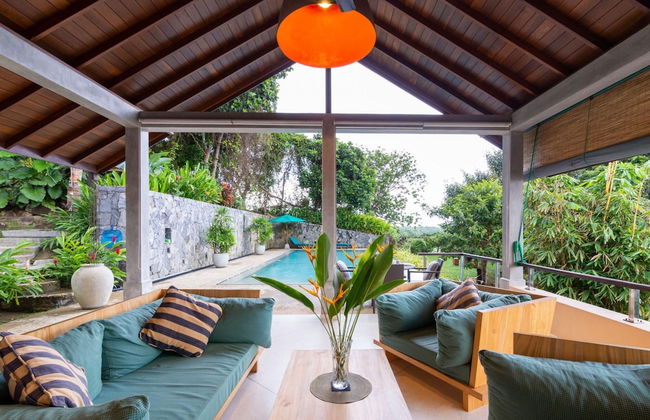 Elevated Villa Overlooking Tranquil Koggala Lake - Foto 7