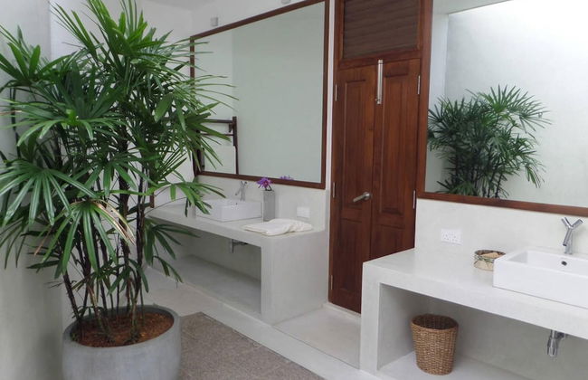 Elevated Villa Overlooking Tranquil Koggala Lake - Foto 22