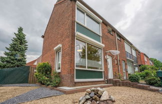 Foto 1 - Terraced House in Kerkrade With a Garden