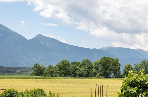 Photo 39 - Holiday Apartment on Lake Millstatt With Pool