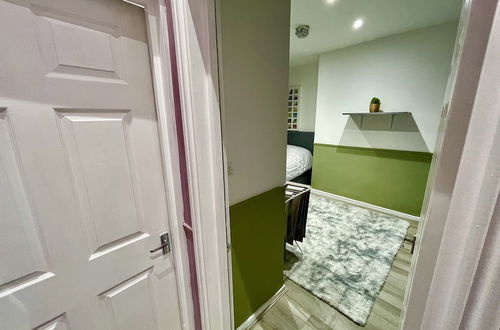 Photo 31 - Stunning and Modern Apartment in Liverpool