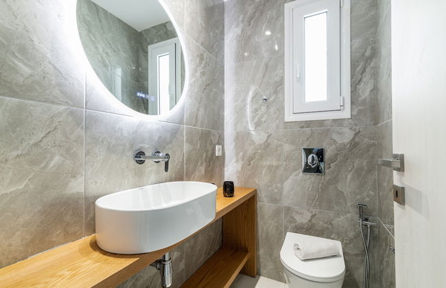 Cavo Mare Mirazur Luxury Retreat - Photo 18