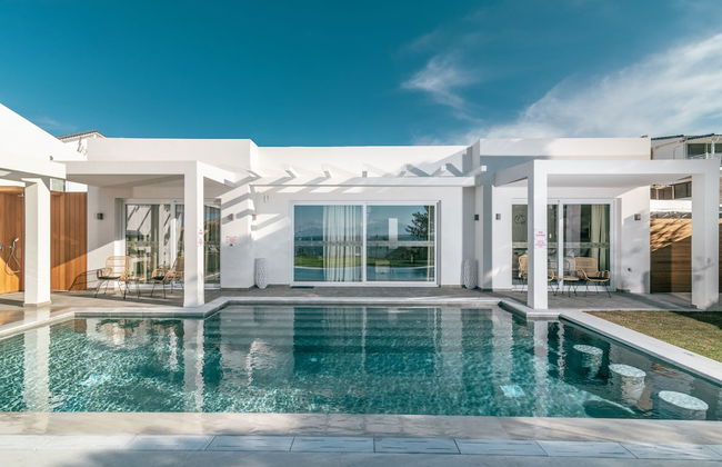 Cavo Mare Mirazur Luxury Retreat - Photo 19