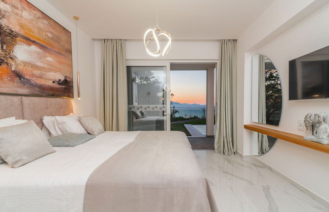 Cavo Mare Mirazur Luxury Retreat - Photo 4