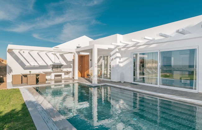 Cavo Mare Mirazur Luxury Retreat - Photo 29
