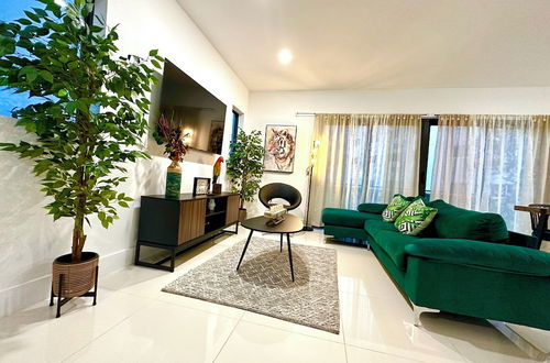 Photo 20 - Green Luxurious 5BD Jungle House by FL Keys MIA