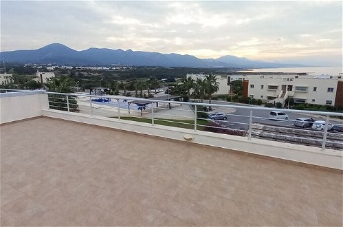 Foto 10 - Stunning Rooftop Terrace Between sea and Mountains
