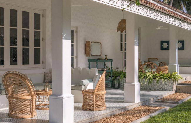 Breathtaking Villa In 02 Acres Of Tropical Walled-in Gardens - Foto 9