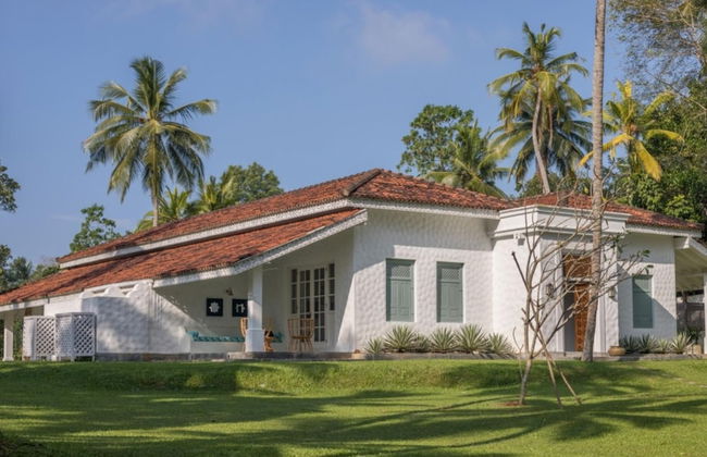 Breathtaking Villa In 02 Acres Of Tropical Walled-in Gardens - Foto 1