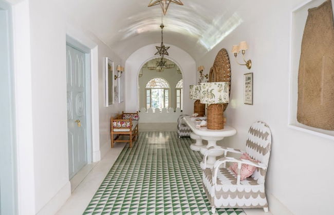 Breathtaking Villa In 02 Acres Of Tropical Walled-in Gardens - Foto 26