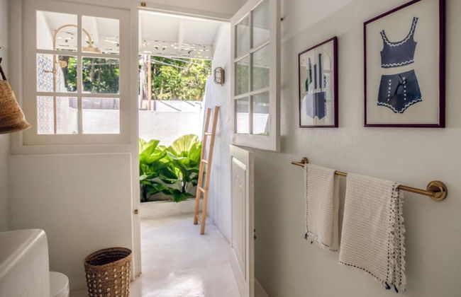 Breathtaking Villa In 02 Acres Of Tropical Walled-in Gardens - Foto 22