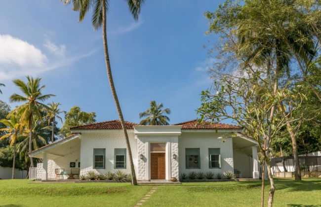 Breathtaking Villa In 02 Acres Of Tropical Walled-in Gardens - Foto 11