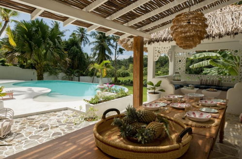 Photo 8 - Breathtaking Villa In 02 Acres Of Tropical Walled-in Gardens