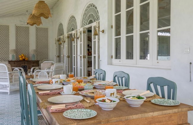 Breathtaking Villa In 02 Acres Of Tropical Walled-in Gardens - Foto 17