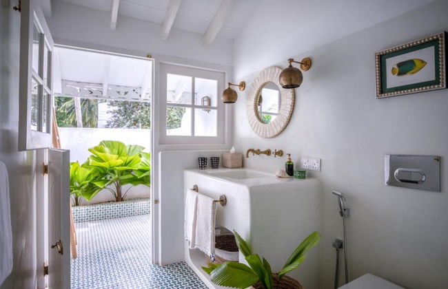 Breathtaking Villa In 02 Acres Of Tropical Walled-in Gardens - Foto 14