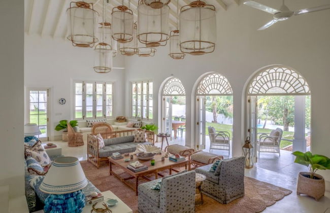 Breathtaking Villa In 02 Acres Of Tropical Walled-in Gardens - Foto 18