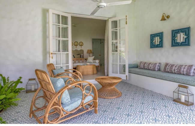 Breathtaking Villa In 02 Acres Of Tropical Walled-in Gardens - Foto 2