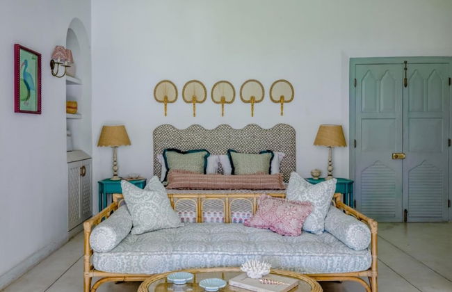 Breathtaking Villa In 02 Acres Of Tropical Walled-in Gardens - Foto 31