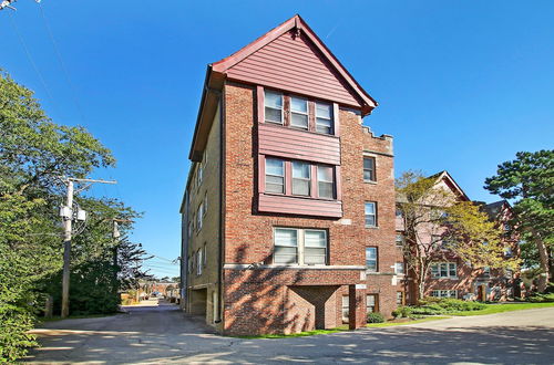 Photo 19 - 1-Bedroom Nice Apartment in Skokie