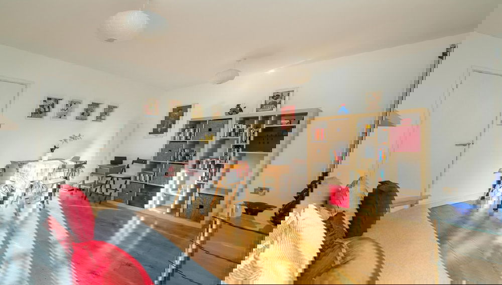 Primary image