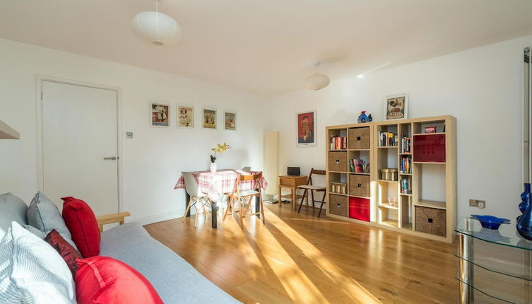 Photo 1 - Super 1BD Garden Flat Islington London