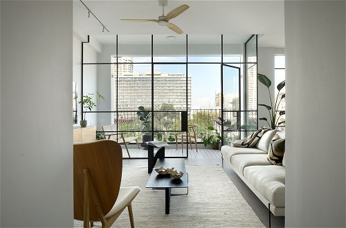 Foto 1 - 3BR High quality Apt with City View