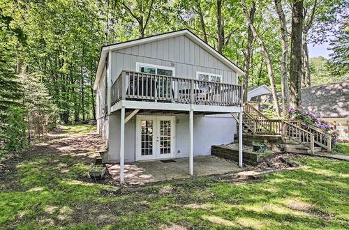 Foto 23 - Ludington Cottage w/ Deck, Yard & Fire Pit