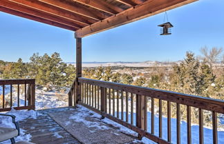 Foto 3 - Cozy Ski Cabin w/ Deck Near Taos Ski Valley