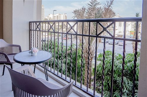 Photo 25 - Aya - Modern 1BR Apartment with Balcony in Rahaal 2