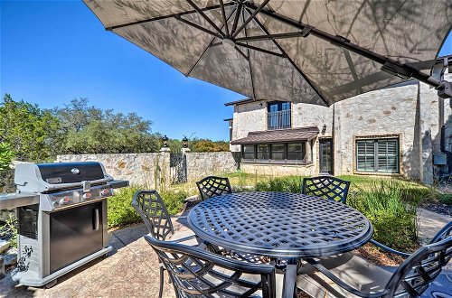 Photo 10 - Helotes Hill Country Hideaway w/ 2 Decks