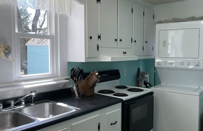 Seaside Retreat - Photo 5