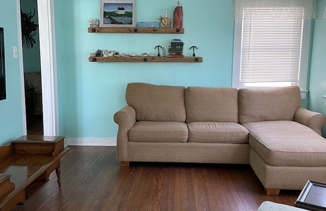 Seaside Retreat - Photo 7