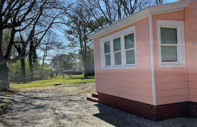 Seaside Retreat - Photo 17