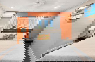 Photo 3 - Legacy Beach Suites