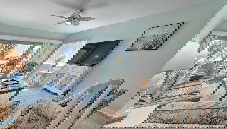 Foto 1 - Palmetto Dunes Villa w/ Views: Steps to Beach